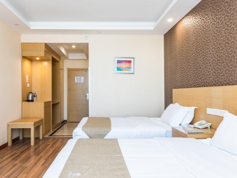 Greentree Alliance Ningxia Hui Autonomous Region Yinchuan South Bus Station Hotel Bagian luar foto